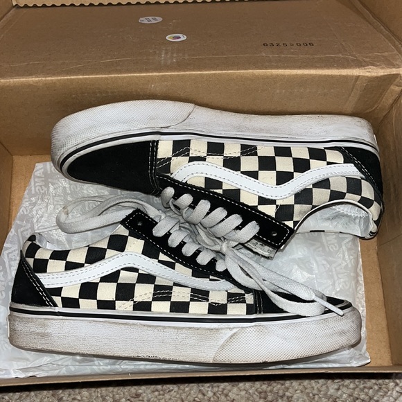 checkered vans - Picture 3 of 4